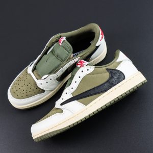 Travis Scott x Air Jordan 1 Low  "Medium Olive"