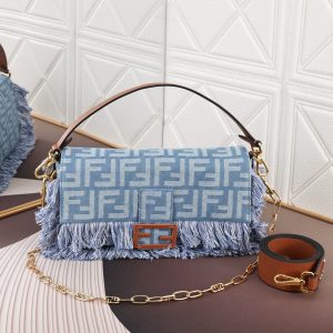 fendi 2025 mamma baguette 26.5 18 8.5