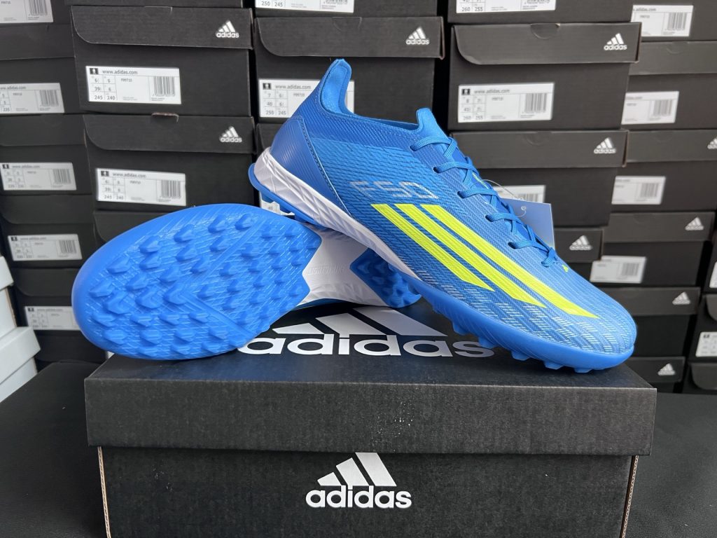 Adidas F50 Pro TF Lightweight Soccer Shoes with Studs Size 36-45